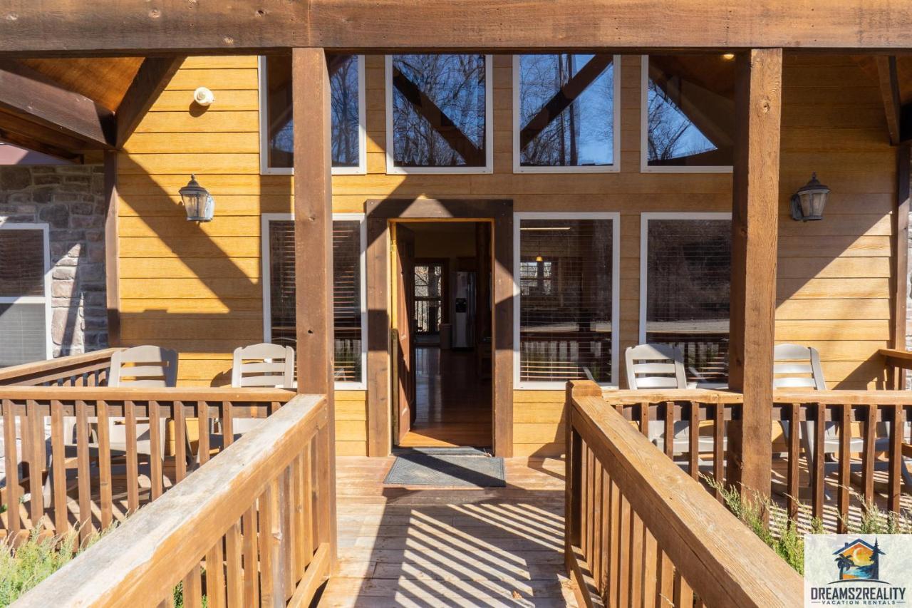 Forest Heights Lodge - 6Br - Pool Table - Near Silver Dollar City - Free Tickets Included 布蘭森 外观 照片