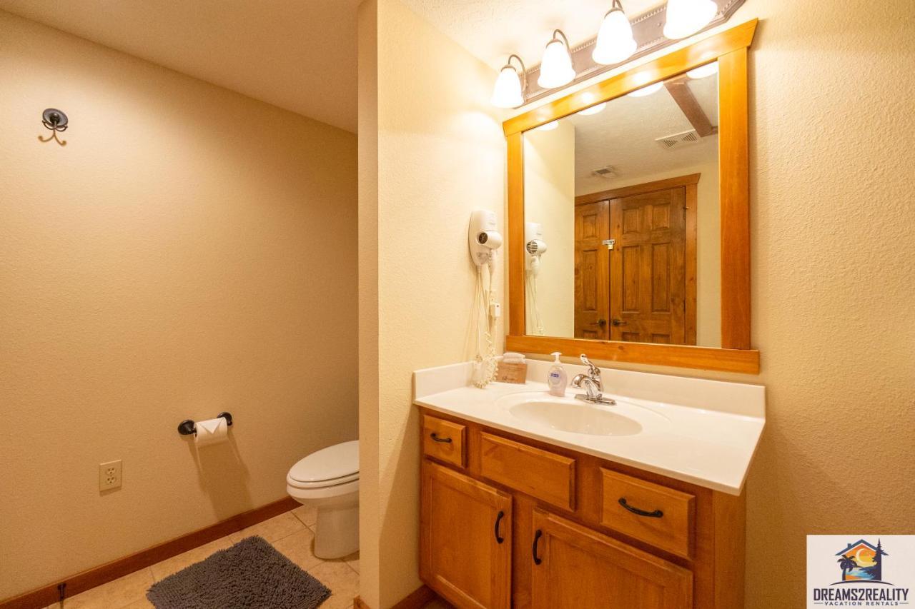 Forest Heights Lodge - 6Br - Pool Table - Near Silver Dollar City - Free Tickets Included 布蘭森 外观 照片