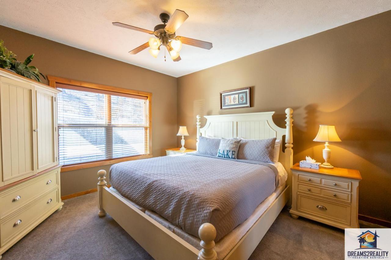 Forest Heights Lodge - 6Br - Pool Table - Near Silver Dollar City - Free Tickets Included 布蘭森 外观 照片