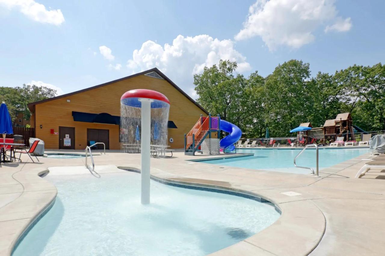 Forest Heights Lodge - 6Br - Pool Table - Near Silver Dollar City - Free Tickets Included 布蘭森 外观 照片