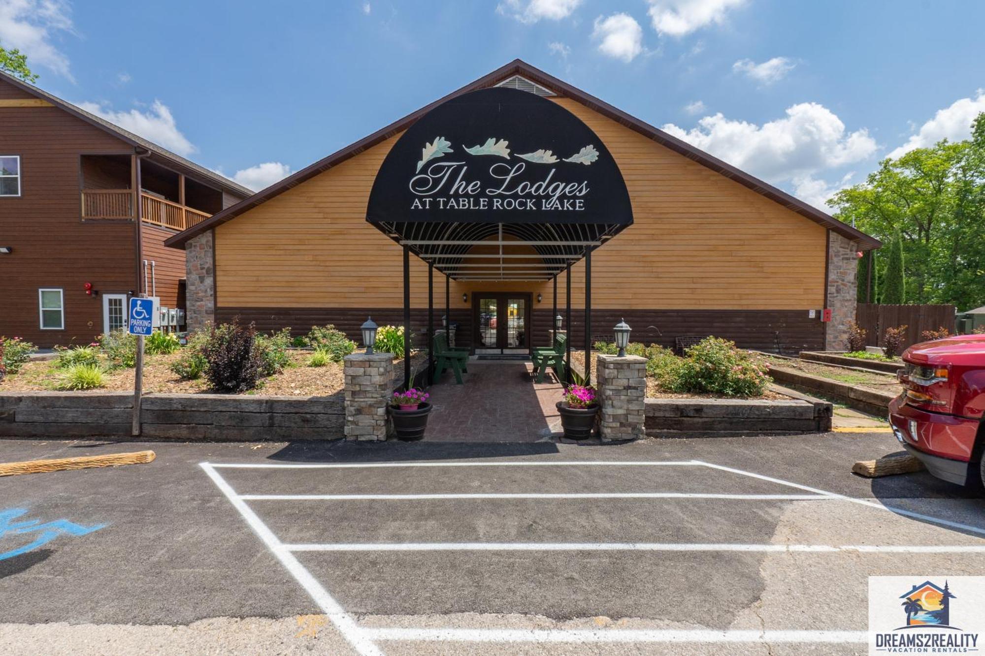 Forest Heights Lodge - 6Br - Pool Table - Near Silver Dollar City - Free Tickets Included 布蘭森 外观 照片